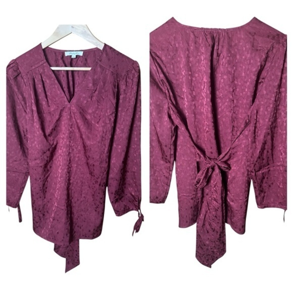 New Monday Fun Burgundy Wine V Neck Top Large